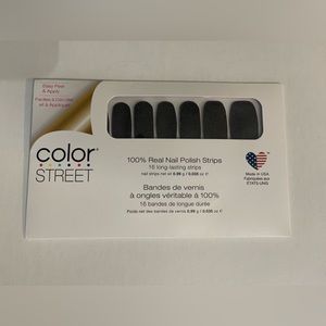 💅2/$10 color street nails!